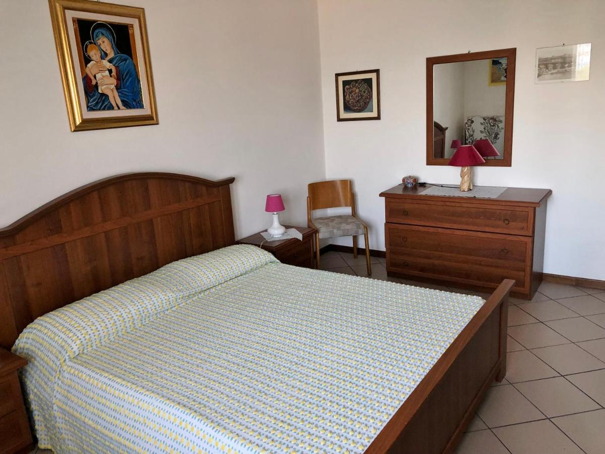 Castellan I Apartment Градо Екстериор снимка